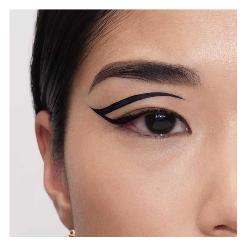 EYELINER ALTA PRECISION
